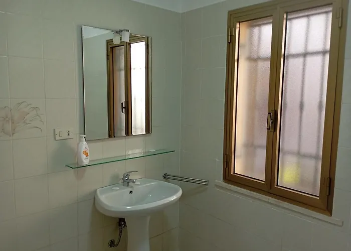 Family & Friends - Ground Floor - Fully Equipped - 15 Minutes Drive By Car To The Seaside Tatil Evi *